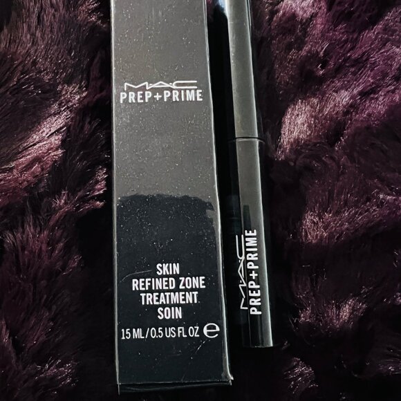 MAC Cosmetics Prep + Prime Skin Refined Zone Treatment and Prep + Prime Lip - Picture 2 of 4